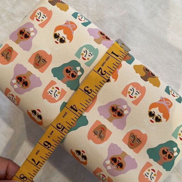 OCS Designs Toiletry Makeup Cosmetic Bag Zipper Pastel Women’s Faces - Picture 6 of 8